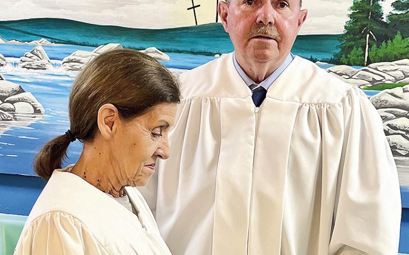 Bro. Roger Matkin had the privilege of baptizing Helen Presley on Mother’s Day at Bellwood Baptist Church Sunday morning.