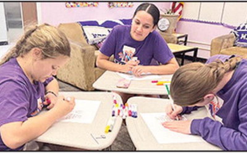NSU Middle Lab Youth Volunteer Corps. delivers care bags to cancer patients