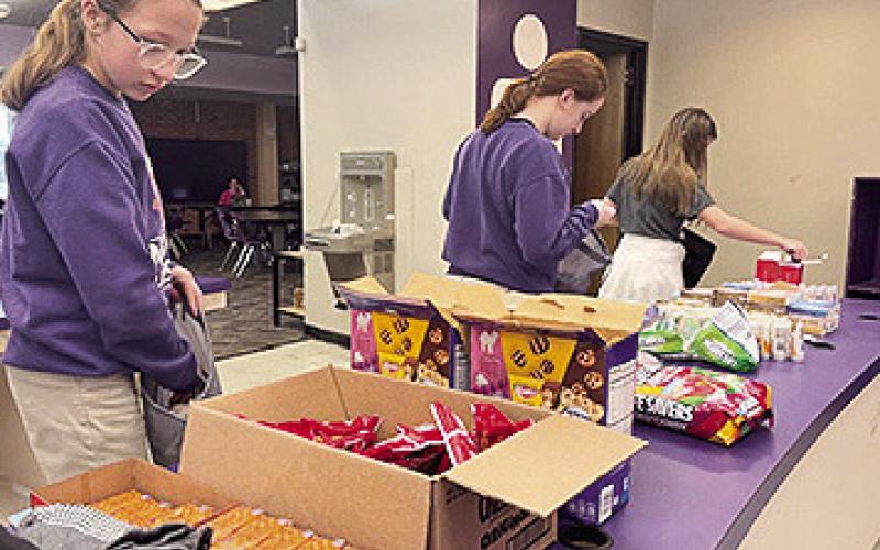 NSU Middle Lab Youth Volunteer Corps. delivers care bags to cancer patients