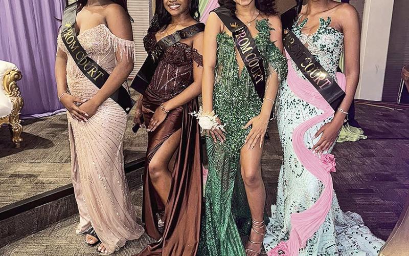 Court: Trinity Dixon, Mariah Silvie, Chloe Kelly, Caitlyn Martin