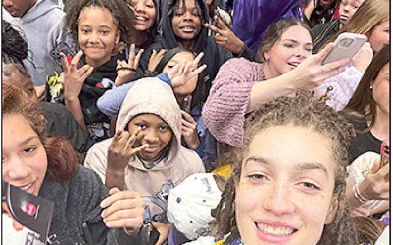 Natchitoches Jr. High JAG students experienced the electric atmosphere of the Pete Maravich Center in Baton Rouge when they attended a women’s basketball game.
