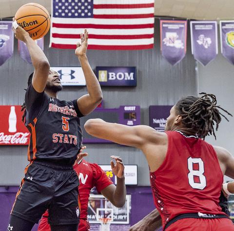 Micah Thomas (5) led Northwestern State with 19 points in Monday’s win against UIW. Photo by Chris Reich/NSU Photographic Services