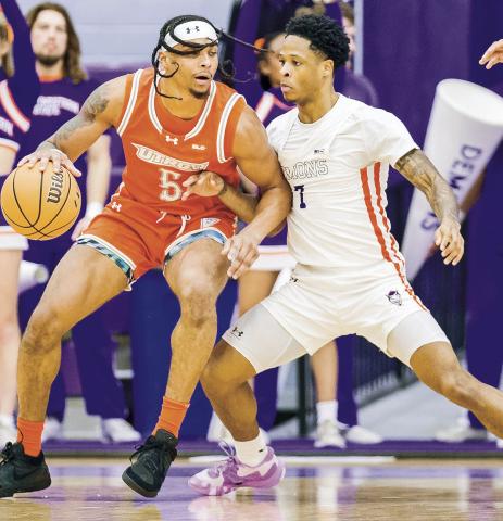 Love Bettis (7) was one of four double-figure scorers for Northwestern State in its 79-63 win against UTRGV on Monday night. Photo by Chris Reich/NSU Photographic Services