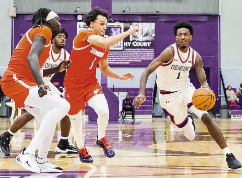 Chip Brunt finished with 19 points to set a new career-high, 16 points on 6-6 shooting in the first half, as the Northwestern State men’s basketball team’s late push falls short at Stephen F. Austin.