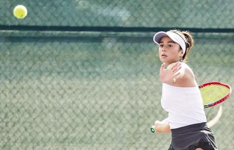 Maria Farina, pictured, picks up a Doubles win with teammate Honoka Umeda to advance in the bracket at the Joy Pyburn Invitational. Photo by Chris Reich, NSU Photographic Services