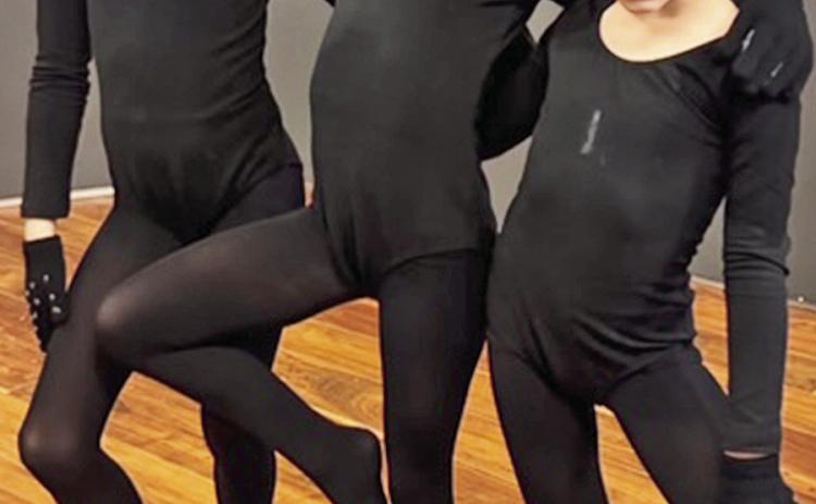 Madelyn Wilkerson, Kaislyn Stepp and Thea Foshee have roles in “Hivemind.” They will play young aliens. They are students at Flipping Athletics.