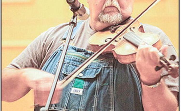 Two-time Louisiana State Fiddle Champion Joe Suchlike of Fields. Photo by Peter Jones.