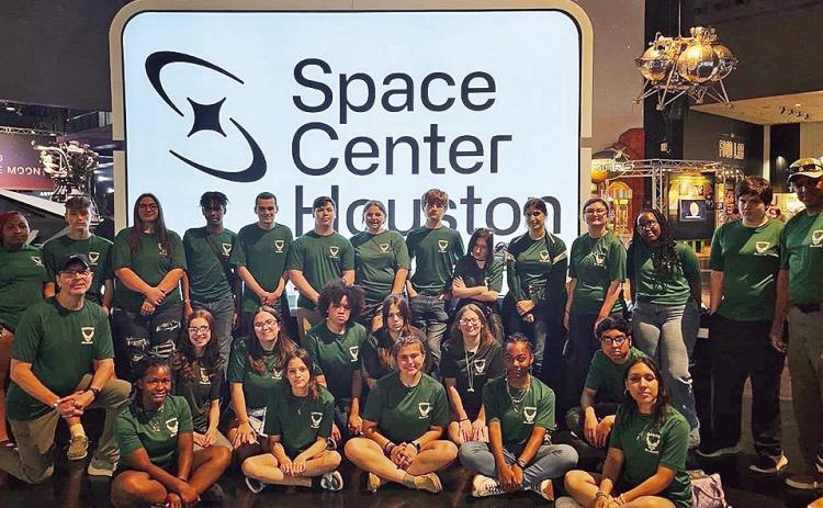Lakeview’s Air Force JROTC recently returned from a 3day Curriculum In Action trip to Texas where they visited the Houston Space Center. They were inspired by both the history and the future of America’s space program. There was also time to visit the beach.