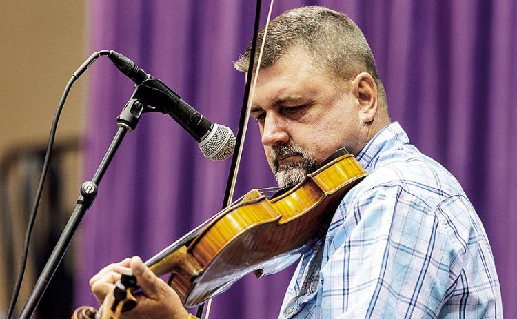 Curry Perkins of Ragley, the defending champion, will be one of this year’s judges. Photo by Peter Jones.