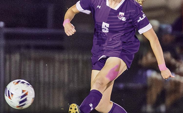 Caroline Hilliard was a freshman in 2021 when Northwestern State last won the regular season title. She has a chance to lead the team to another Southland Conference championship as a senior when the Demons travel to Stephen F. Austin. Photo by Chris Reich, NSU Photographic Services
