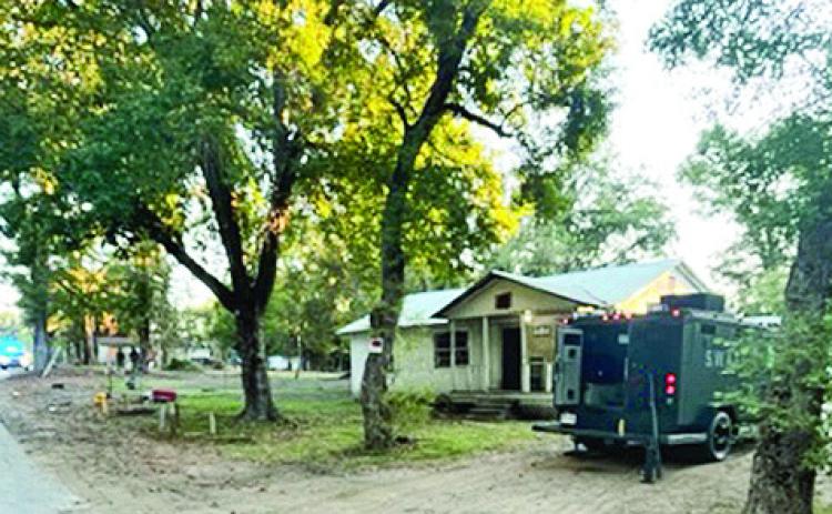 Sheriff’s deputies and the Natchitoches SWAT team served an arrest warrant in the 220 block of Barnum St. in Campti.