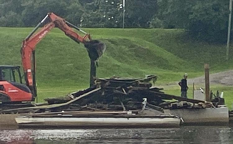 New seawall underway downtown on Cane River