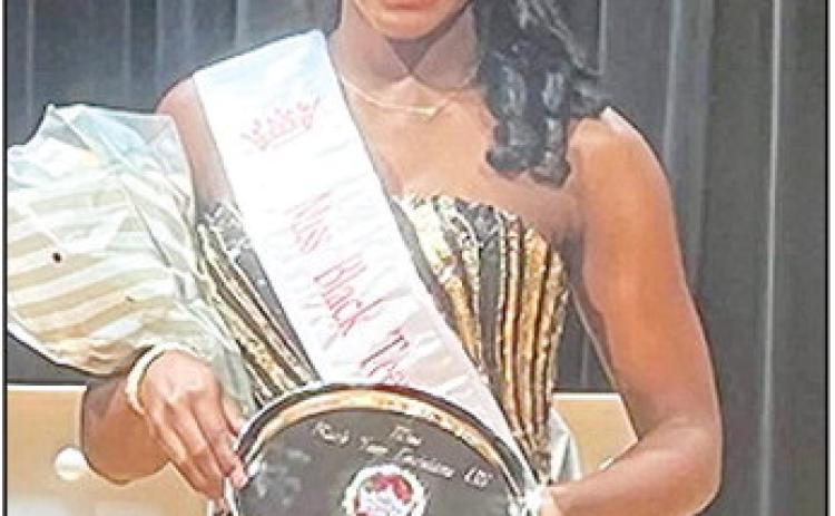 Natchitoches Central High School senior Katlyn King was crowned 2026 Miss Black Louisiana Teen U.S. She is the daughter Billy and Kristina Meziere, and Christopher Brown. Rylee Beaudion of Grambling State University was crowned Miss Black Louisiana U.S.The 25th annual Louisiana U.S. Scholarship pageant was held at Louisiana State University Shreveport Oct. 17.