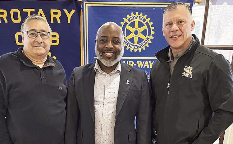 Rotarian with the Program Joe Sers introduced Natchitoches Mayor Ronnie Williams Jr. at the Jan. 21 luncheon. Williams discussed several city issues including the budget, water quality, criminal activity, drainage, and the city’s population growth. From left are Sers, Williams and Rotary President Jesse Taitano.