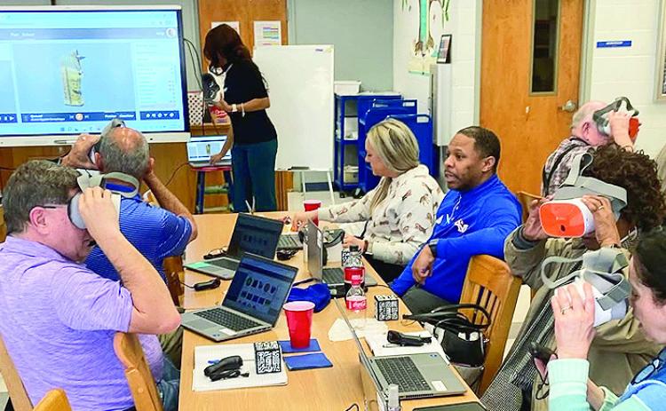 As part of their ongoing efforts to integrate the latest technology into the classroom, St. Mary’s will host an Open House community event on Monday, Jan. 27, from 5-6:30 p.m., where parents and prospective families can experience the VR technology firsthand. Contact Debbie Norman,352 8394, or dnorman@smstigers.org to reserve your spot today.