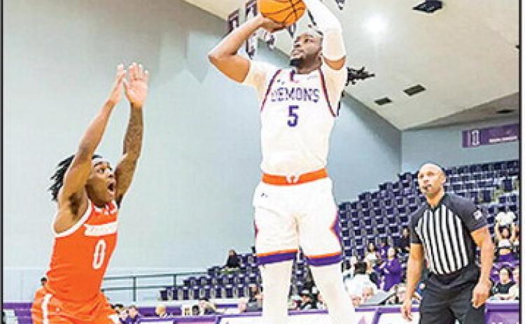 Micah Thomas and the Northwestern State men’s basketball team could not overcome the foul trouble as the Demons fall to the New Orleans Privateers on Saturday afternoon, 75-64. Photo by Chris Reich, NSU Photographic Services
