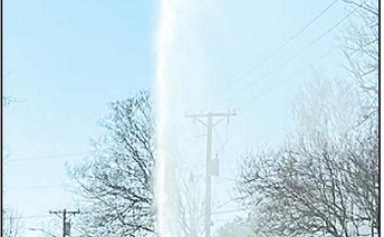 The City recently began work on South Williams Dr. to replace castiron water lines with new PVC pipe to improve water quality. This project is part of a broader ongoing $17 million initiative to upgrade aging infrastructure to eliminate brown/yellow water, and to improve water safety and water pressure. Pictured is a water line break on Wednesday morning that shot water up several feet. City crews were called in to make the necessary repair so work so the contractor could continue.