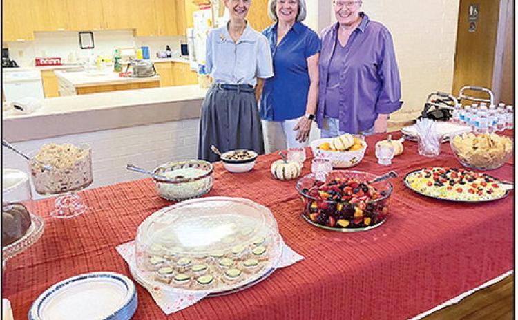 Mary Squyres, Janine Storrs and Elizabeth Hall were hostesses.