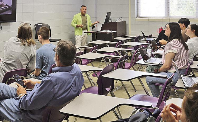Visiting scholar Professor Jose Emiliano Ramirez Garcia presented a lecture to a “Techniques in Interviewing” Social Work 3180 class this week at Northwestern State. Ramirez Garcia is a professor at the University of Alicante, Spain, who focuses on social, mental and community well-being. At NSU, he will research ideations of suicide among college students in a collaboration with NSU’s Departments of Social Work and the Computer information Systems program.