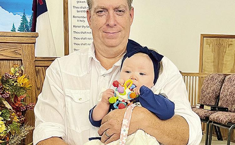 Bellwood Baptist Church sang Happy Birthday to Gerald Cook. His granddaughter, Ava Collins helped him celebrate.
