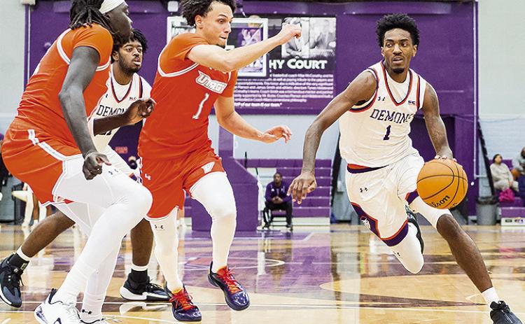Chip Brunt finished with 19 points to set a new career-high, 16 points on 6-6 shooting in the first half, as the Northwestern State men’s basketball team’s late push falls short at Stephen F. Austin.