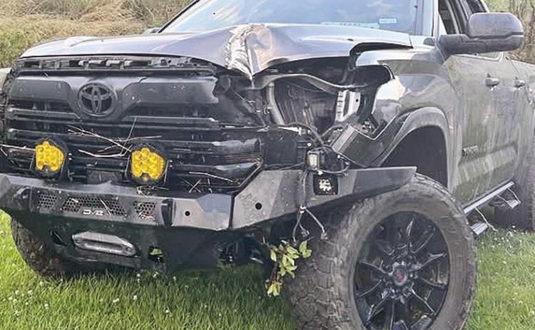 Texas man in custody following near head-on crash on La. 1 North
