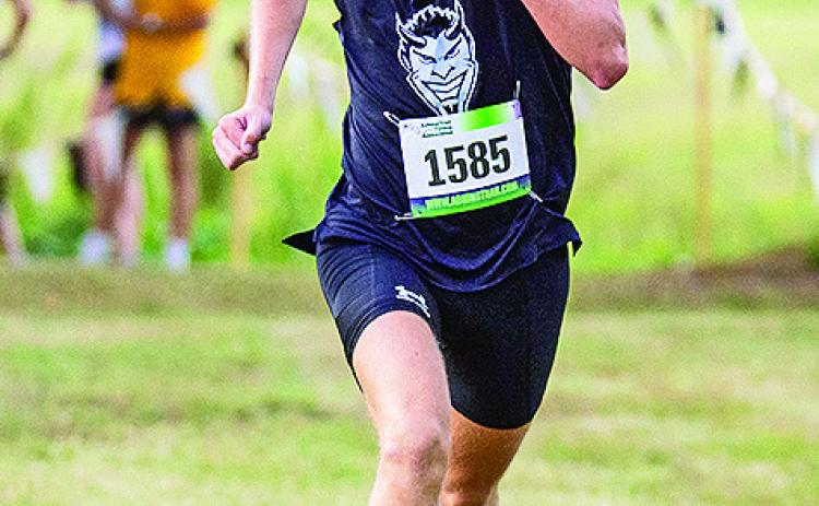 Andrew Kent led the way for the runners, as he ran a personal-best 16:25.00 to place 29th and tops among NSU runners at the McNeese Season. Photo by Chris Reich, NSU Photographic Services
