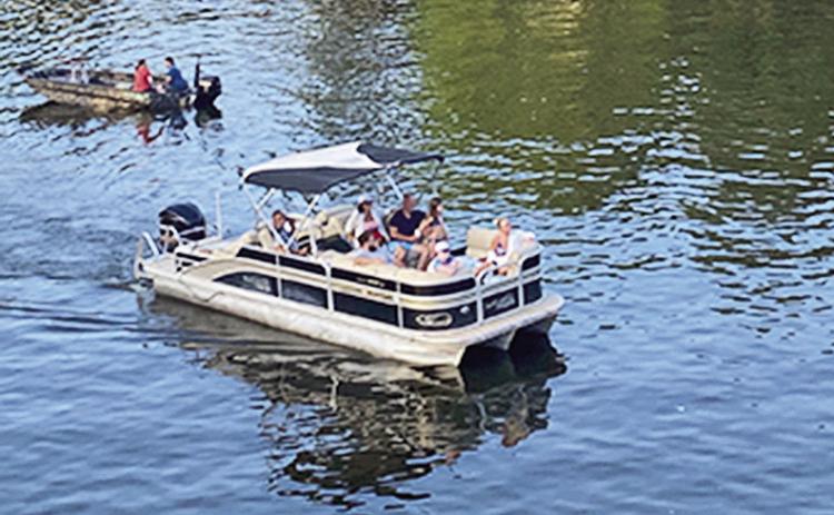 The city’s inaugural Balloon Festival on Independence Day drew boaters to Cane River Lake along the Downtown Riverbank to enjoy the dirigibles soar.